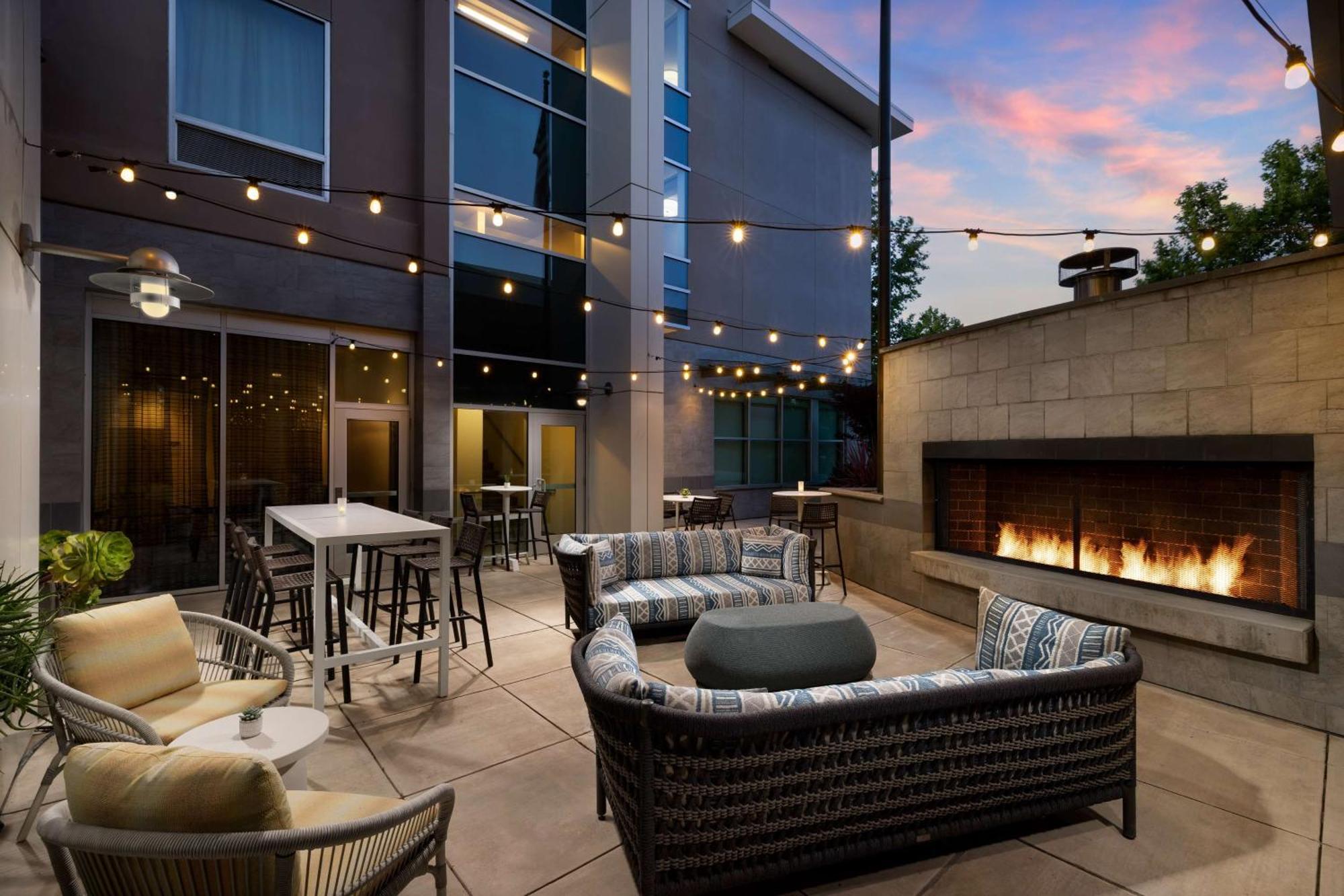 Hilton Garden Inn Palo Alto Esterno foto